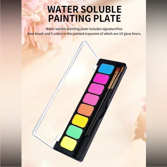 New Water-soluble Makeup Palette NIP - Picture 1 of 4